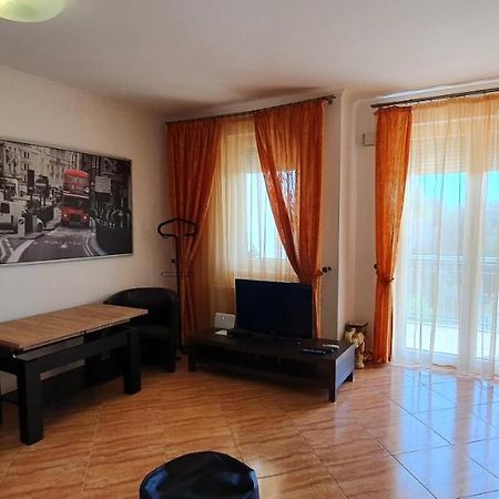 Bazsi Golden Beach Apartman Сиофок Екстериор снимка
